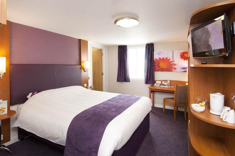 Premier Inn เอดินบะระ ภายนอก รูปภาพ